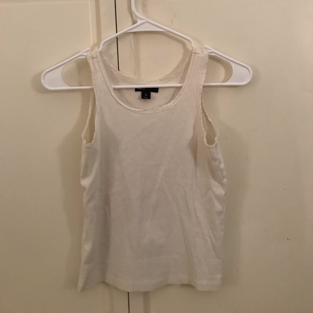 white laced tank top